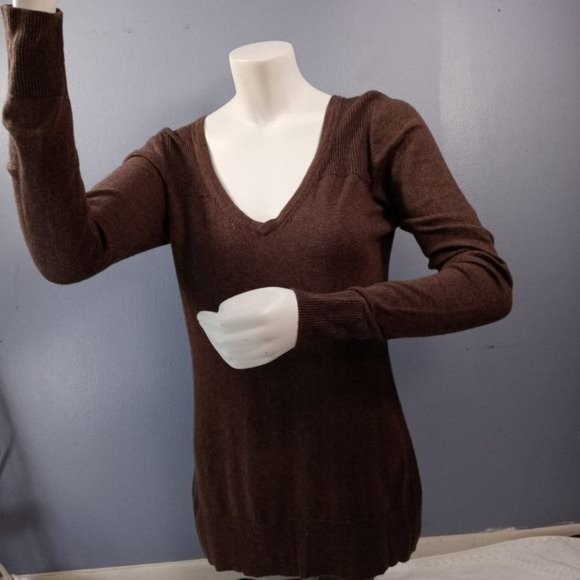 EDDIE BAUER WOMENS SMALL BROWN SWEATER - Picture 13 of 15